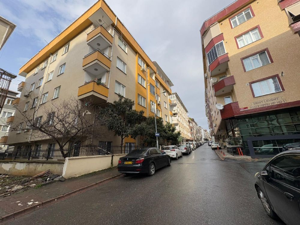 UMRANİYE SATILIK BAHÇE KATI DAİRE 3+1 EYUBOĞLU KOLEJİ KARŞISI