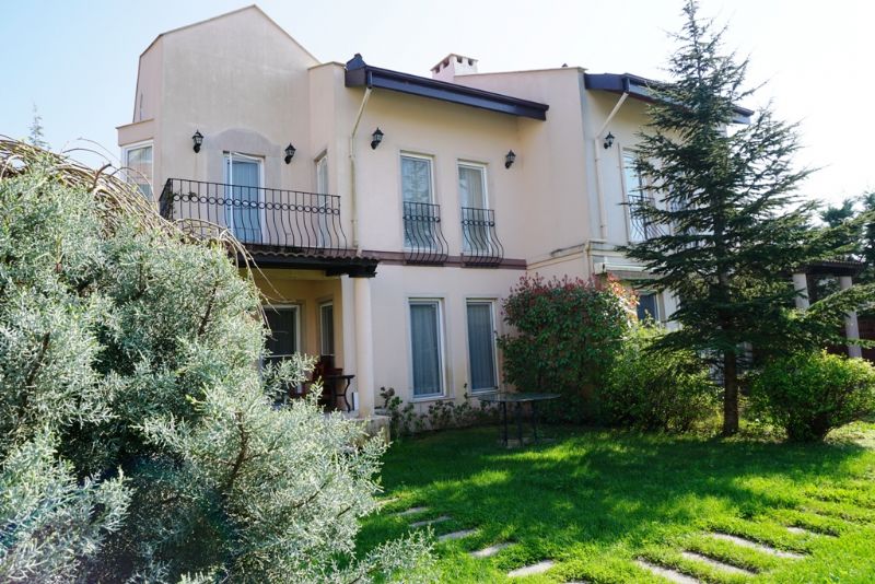 ŞİLE KUMBABA KİRALIK VİLLA SİTEDE HAVUZLU 4+1 MUSTAKİL GİRİŞLİ