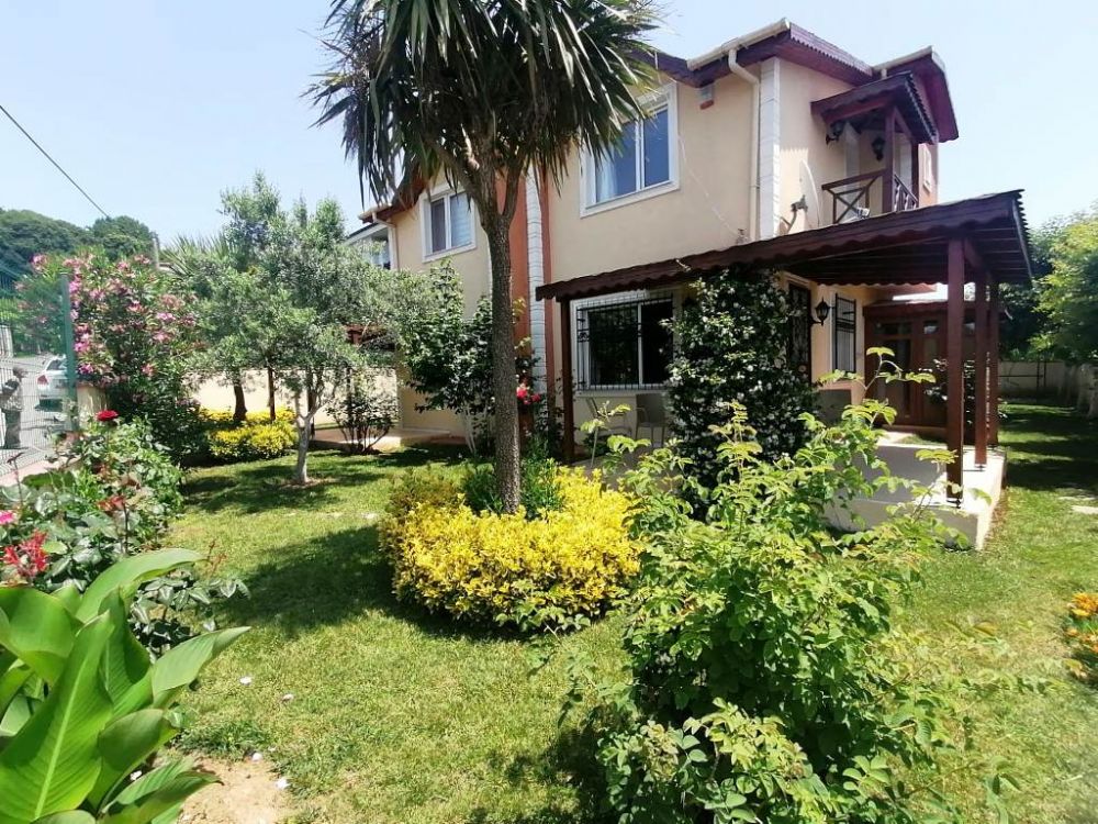 Özkan Gayrimenkul / Şile satılık villa arsa daire ŞİLE ÇAVUŞ