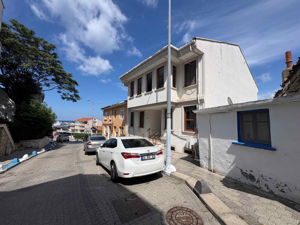 ŞİLE MERKEZ SATILIK 450 M2 İŞYERİNE KOMPLE BİNA 